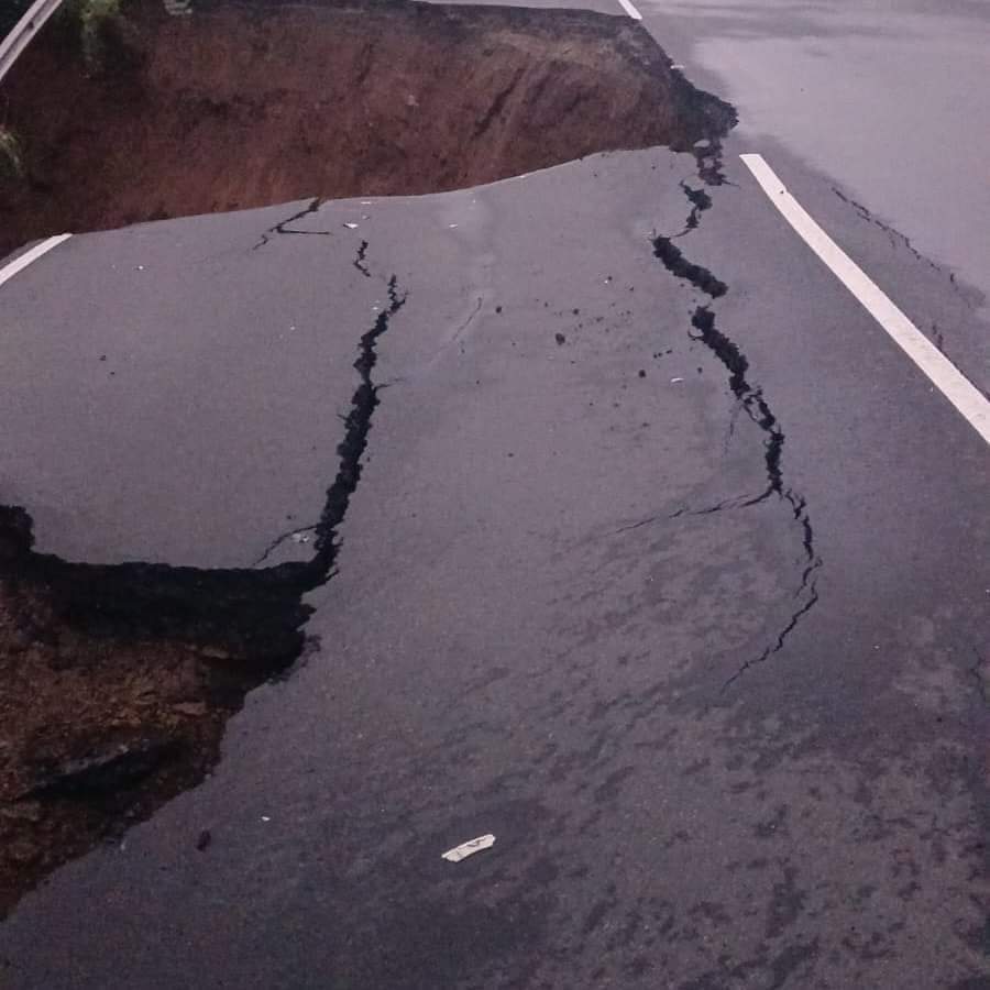 Provial informa que se registra un hundimiento en la ruta CA – 9 Sur, en Palín, Escuintla,