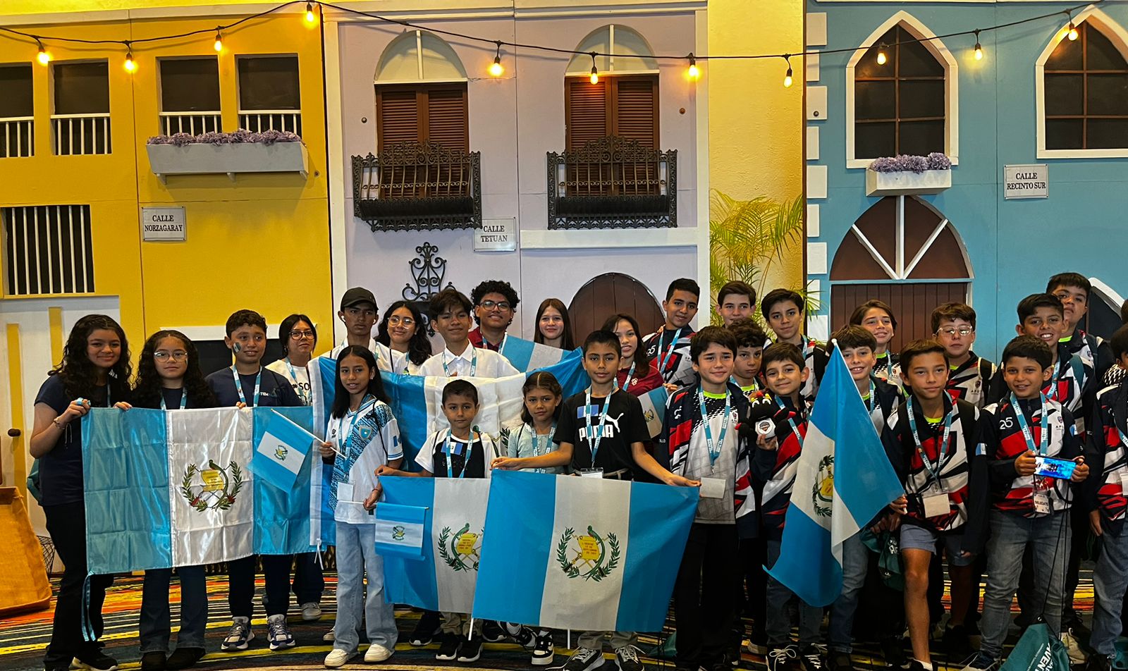 Guatemala hace historia al ganar la final continental de la Olimpiada mundial de Robóticaen San Juan Puerto Rico